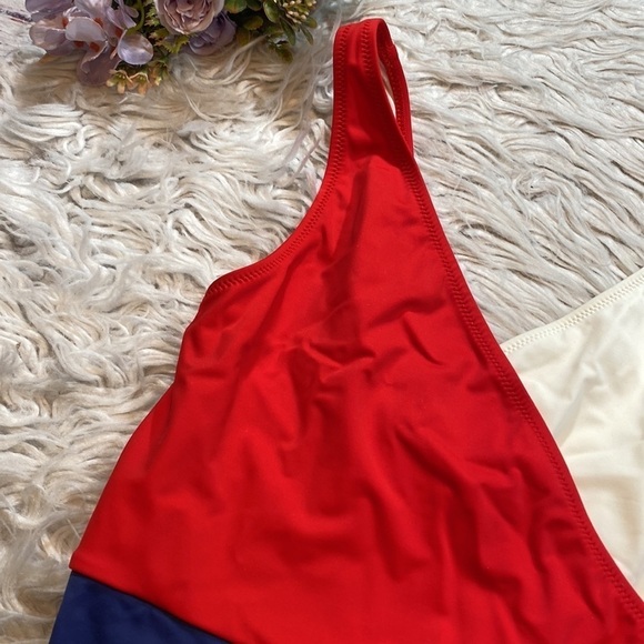 Solid & Striped Ballerina One Piece Swimsuit in Firecracker sz M - Picture 4 of 9